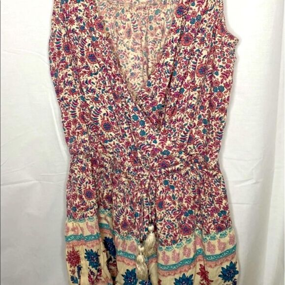 American Eagle Boho Romper - Picture 1 of 3